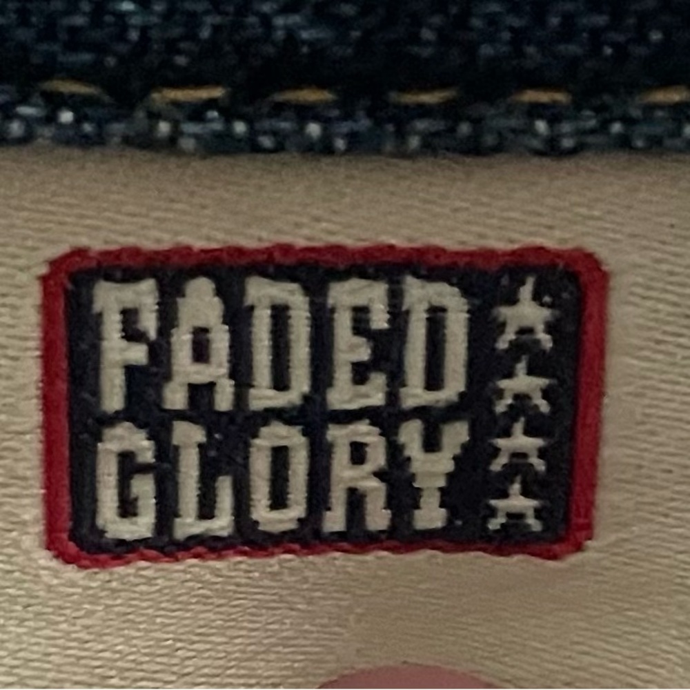 Denim jacket - Picture 2 of 4